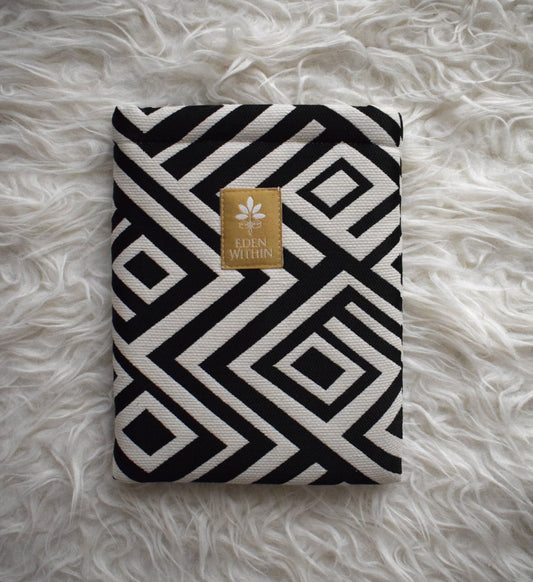 Black & White Book Sleeve