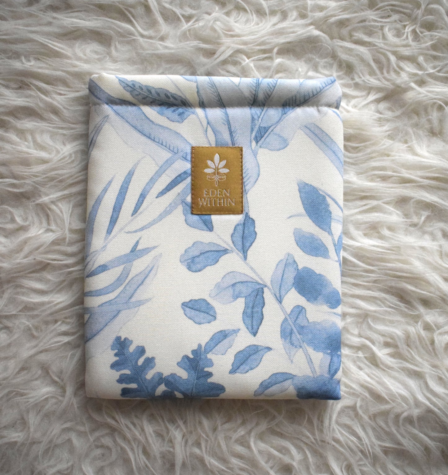 Bleu Blanc Book Sleeve