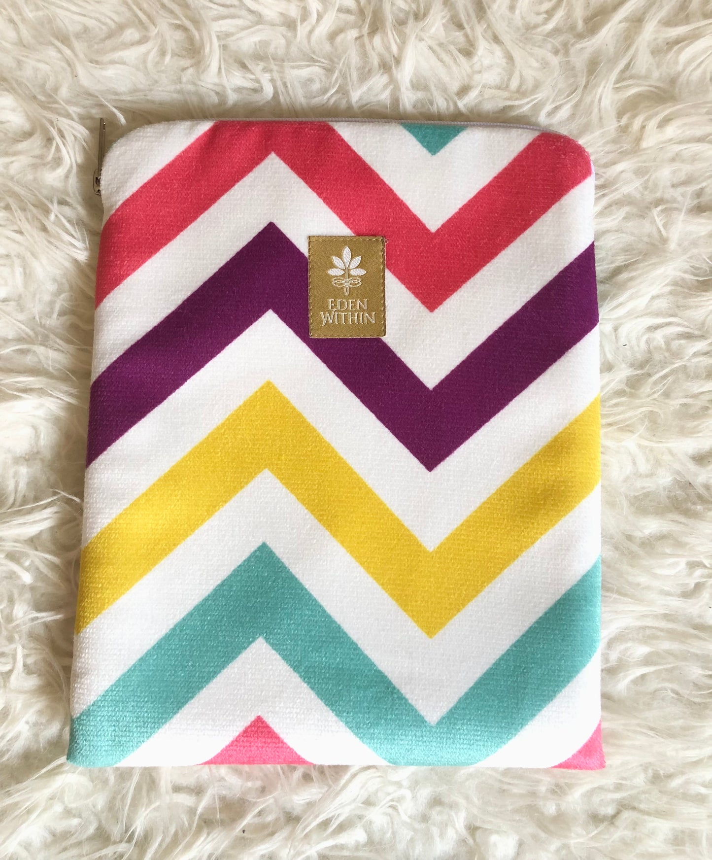 Joyful Chevron